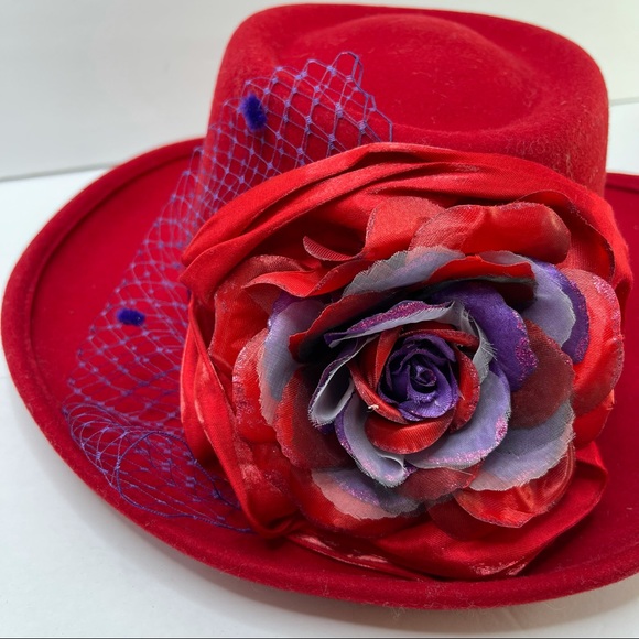 VINTAGE 100% Wool Hat Red With Purple Sequin Trim & Flower Detail - Picture 3 of 7